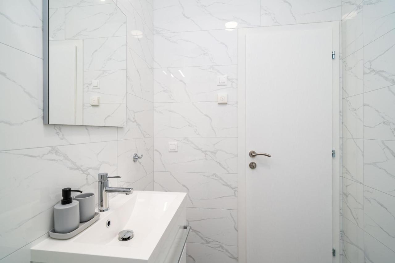 Studio Apartman Blue Bay ดูบรอฟนิก ภายนอก รูปภาพ